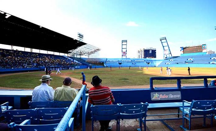 Estadio Latinoamericano de Beisbol